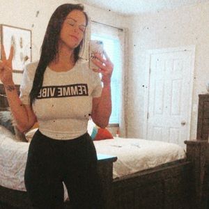 Meet your Posher, Abby